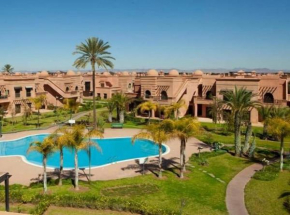 Appartement dans une résidence avec golf, piscine